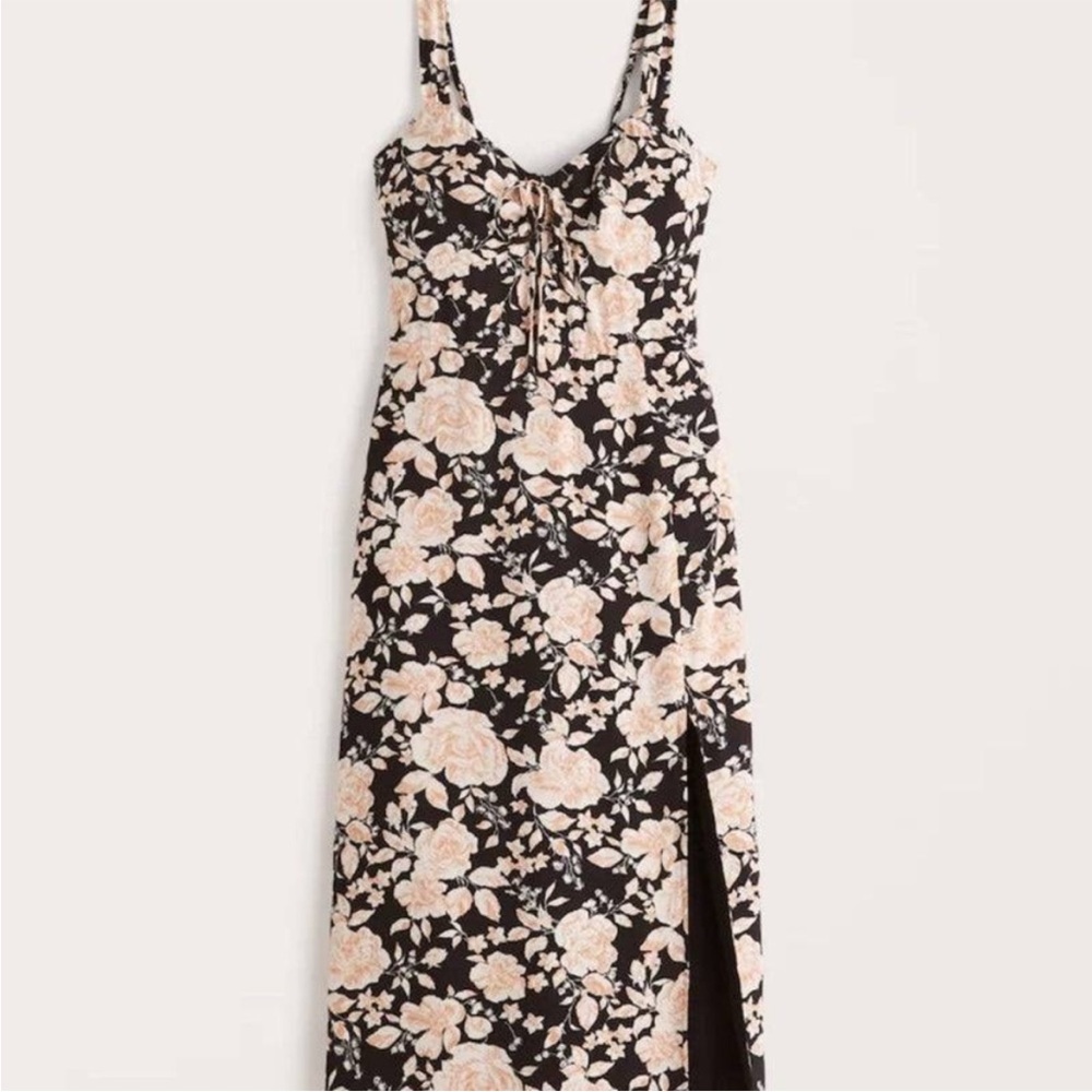 Abercrombie & Fitch Cinch-Front Midi Dress in Black Floral